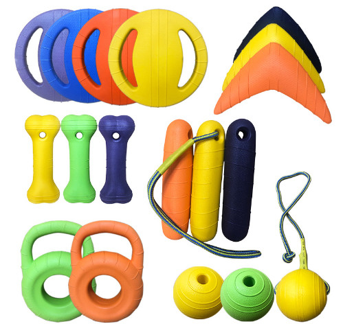 bolas del animal doméstico para los perros