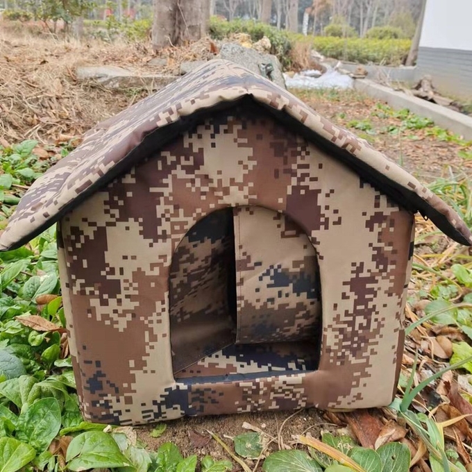 no cama del perro del resbalón