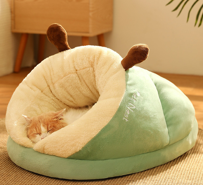 cama del gato del sofá