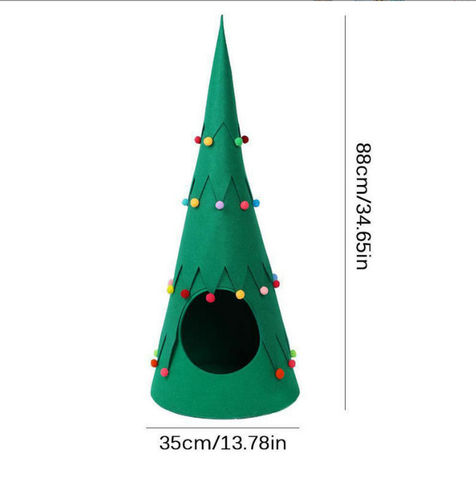 árbol de navidad con las camas del gato