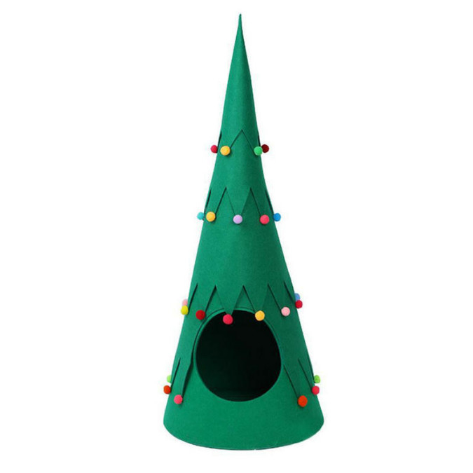 árbol de navidad con las camas del gato